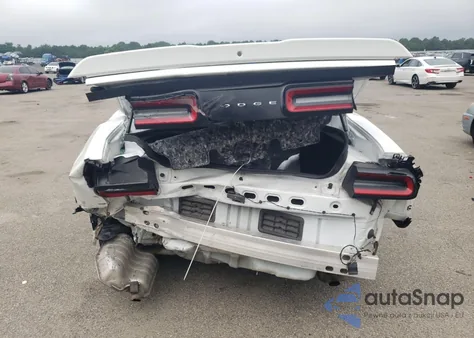 2021 Dodge Challenger Sxt z USA, uszkodzony, nr VIN 2C3CDZAG2MH542692